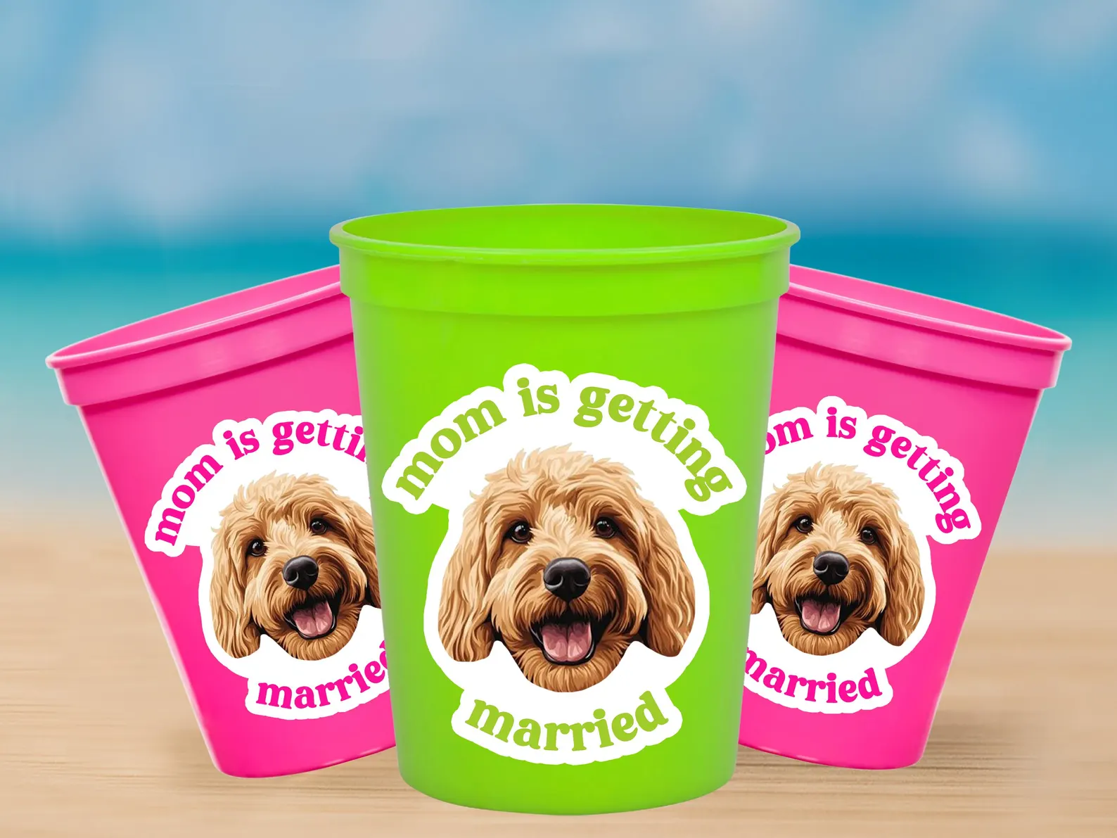 Mom is Getting Married Cups Personalized Pet Face Dog Bachelorette Party Favors Cat Bach Custom Bride Drinks Funny Bride Party Decorations Custom Tailgate Stadium Cups
