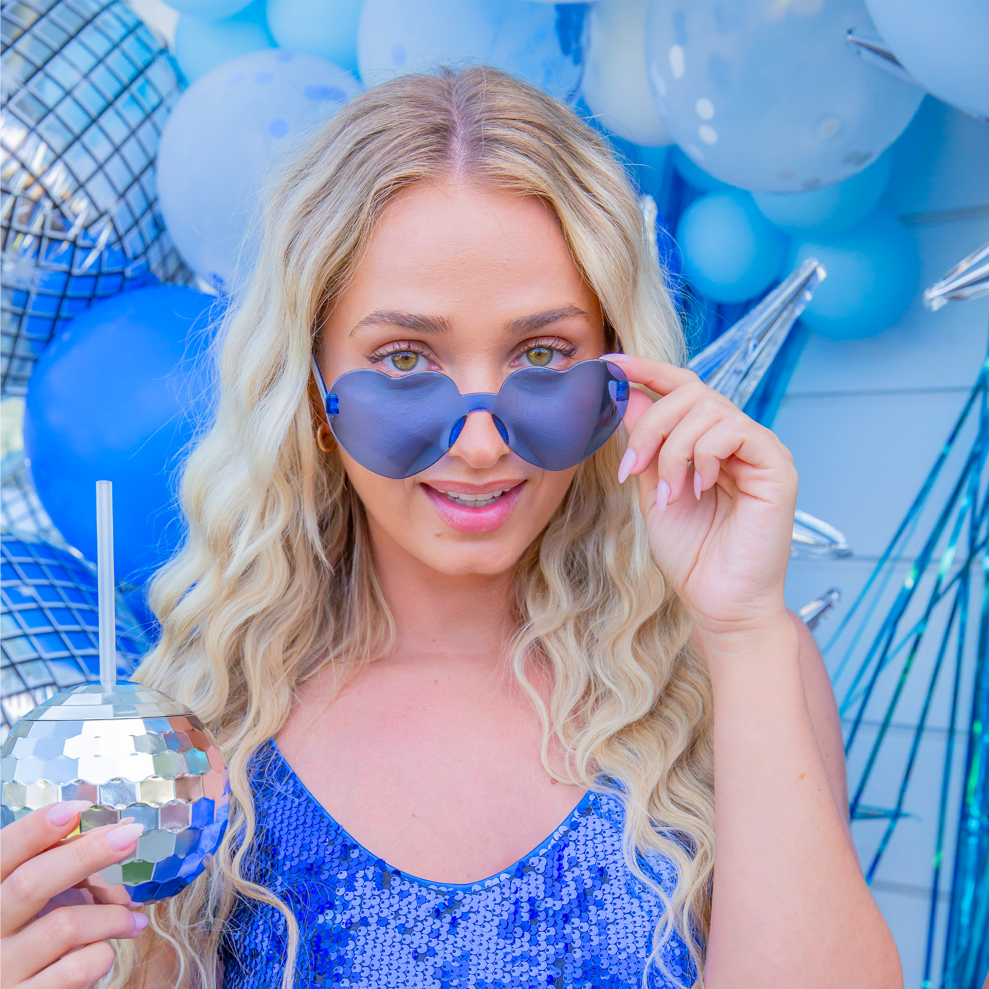 Heart Shaped Sunglasses – Sunkissed Party Co